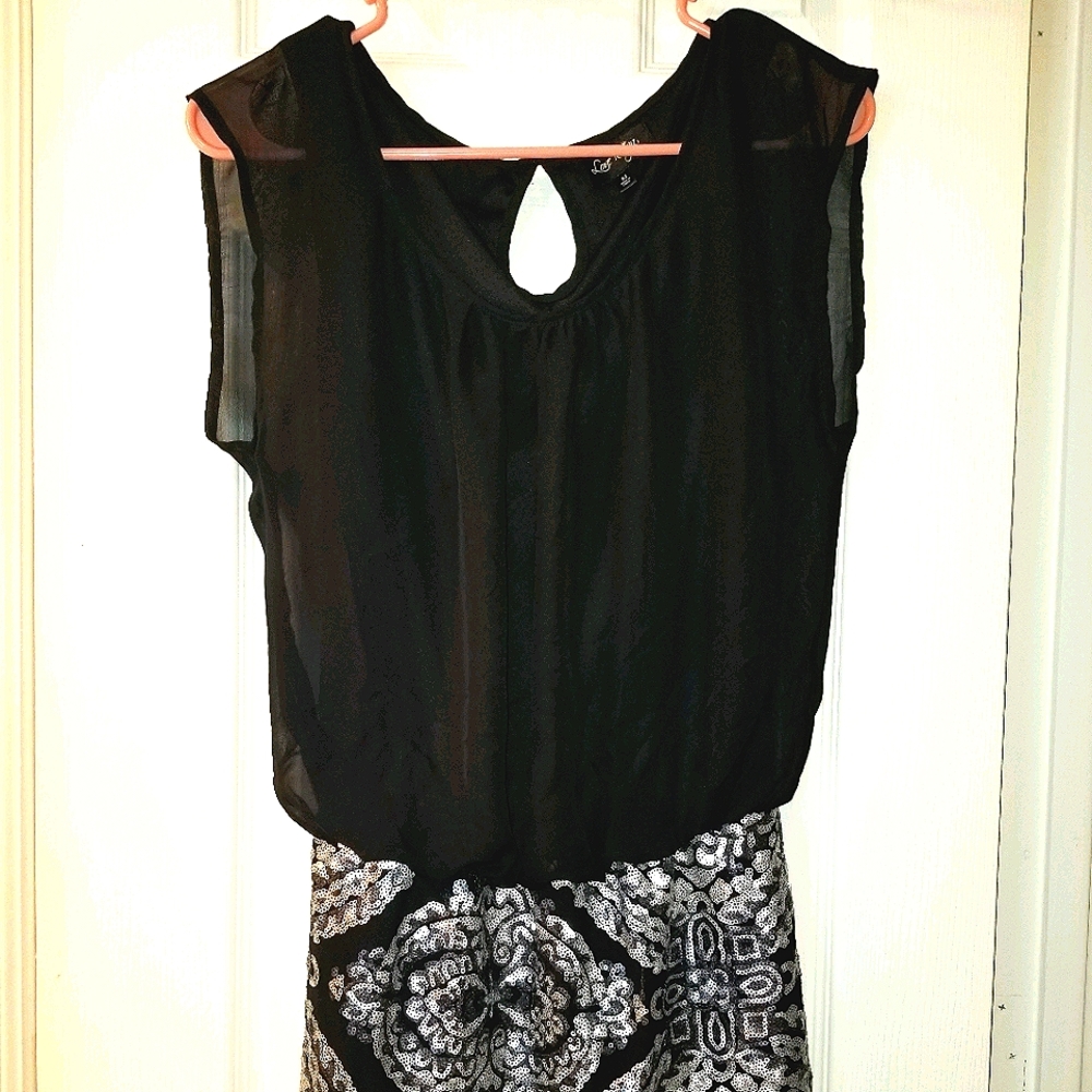 Sleeveless Dress